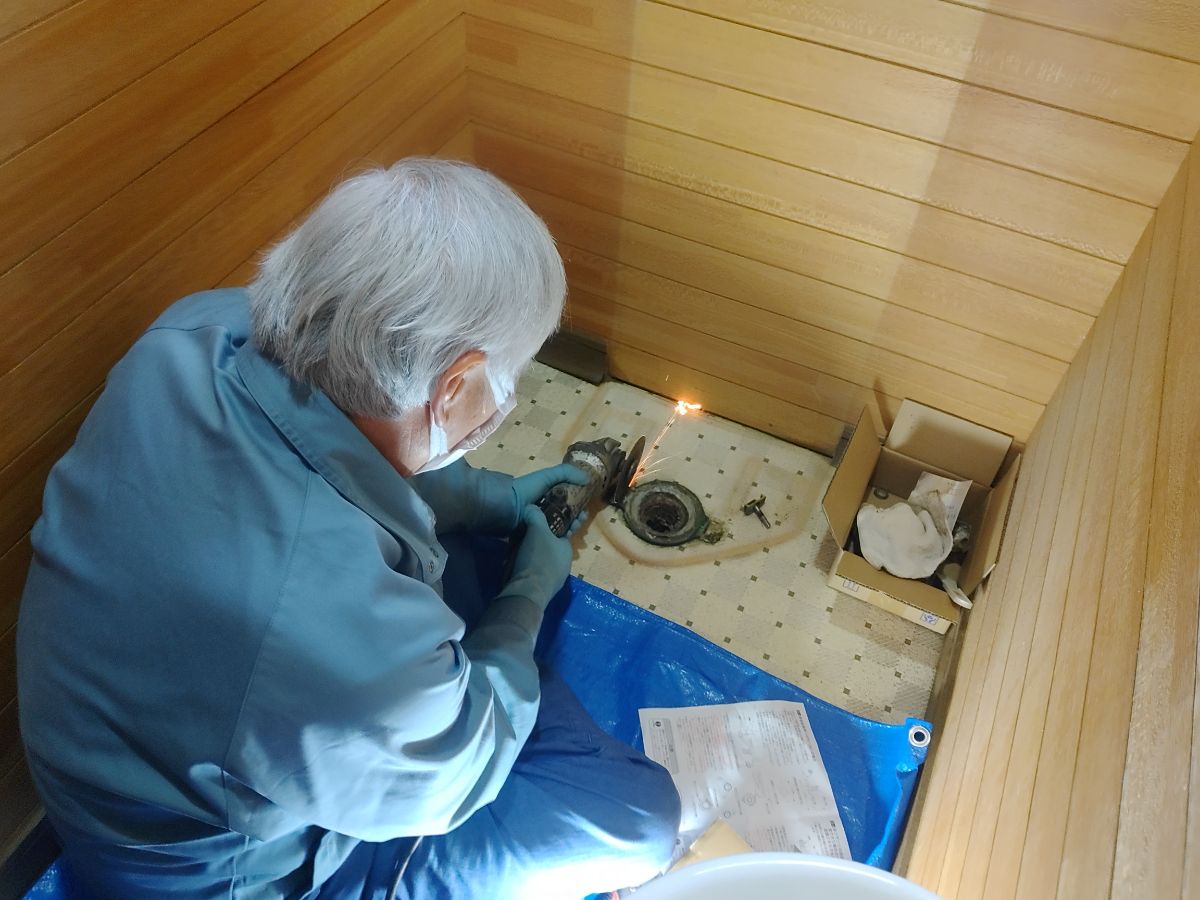 【工事1日目】北九州市小倉南区:匿名希望様 トイレ取替工事