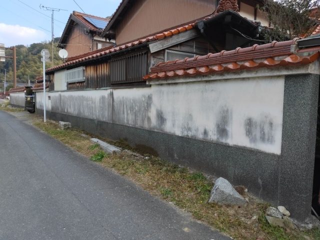 【雨天中止】小倉南区:T様 塀塗装及び漆喰工事