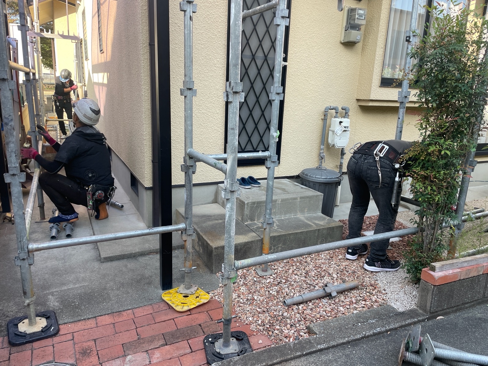 【工事1日目】北九州市八幡西区：I様　屋根塗装・外壁塗装　及び　その他塗装工事